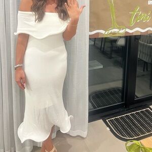 Meshki Off-Shoulder White Dress